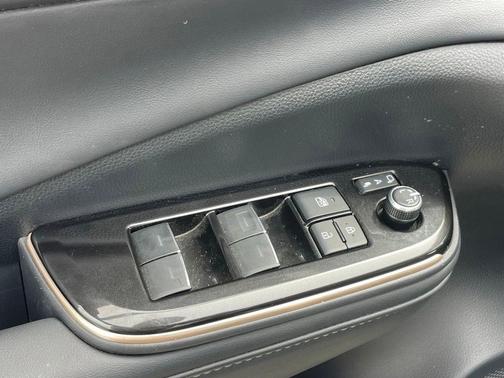 Magnetic Gray Metallic 2024 Toyota Crown XLE