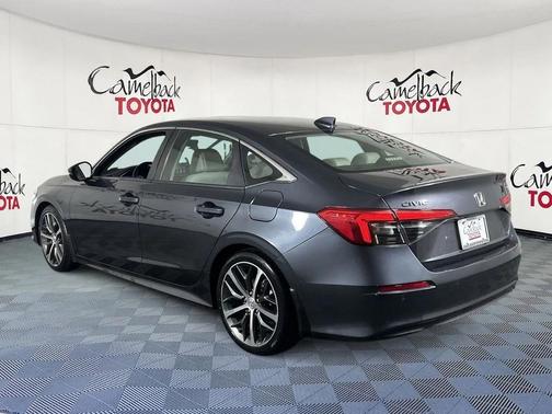 2022 Honda Civic Touring