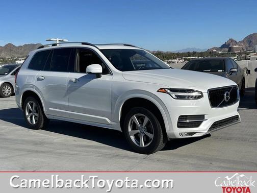 2019 Volvo XC90 T5 Momentum