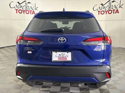 2025 Toyota Corolla Cross XLE