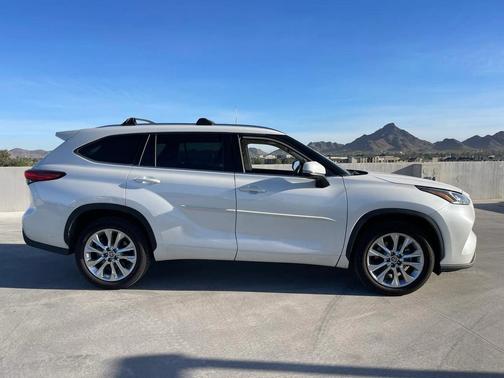 2020 Toyota Highlander Limited