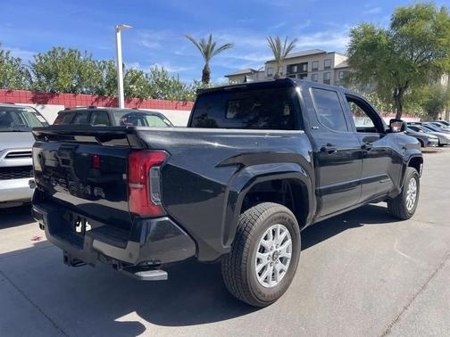 2025 Toyota Tacoma SR5