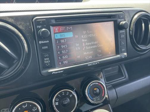 2014 Scion xB Release Series 10.0
