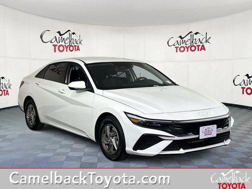 Serenity White 2025 Hyundai ELANTRA SE