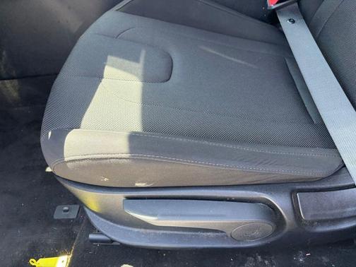 Serenity White 2025 Hyundai ELANTRA SE