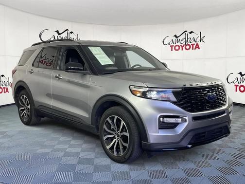 2023 Ford Explorer ST-Line