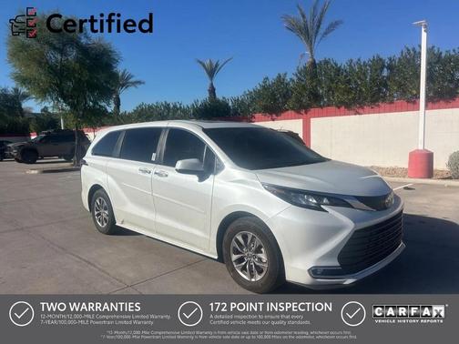 2022 Toyota Sienna XLE