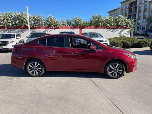 2021 Nissan Versa 1.6 SV