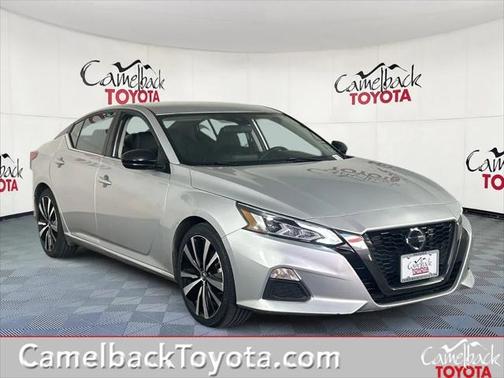 2021 Nissan Altima SR FWD