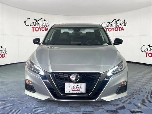 2021 Nissan Altima SR FWD