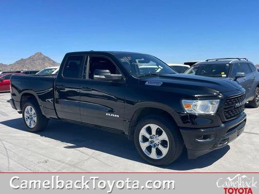Diamond Black Crystal Pearlcoat 2022 RAM 1500 Big Horn/Lone Star