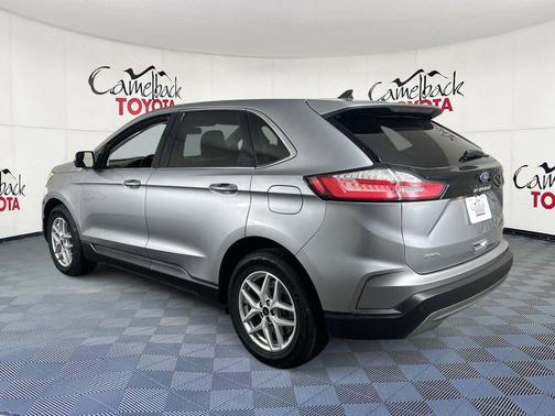 Iconic Silver 2023 Ford Edge SEL