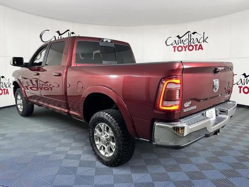 2022 RAM 2500 Laramie Crew Cab 4x4 6'4' Box