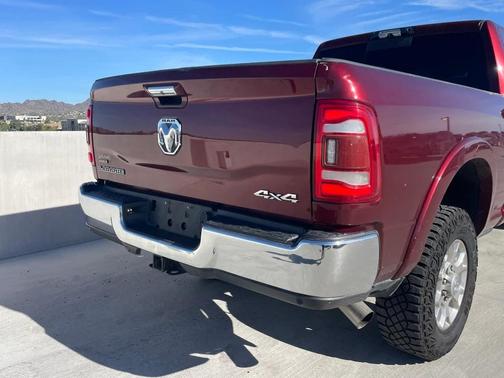 2022 RAM 2500 Laramie Crew Cab 4x4 6'4' Box