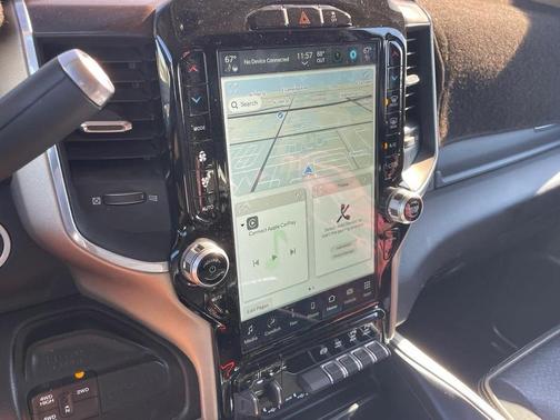 2022 RAM 2500 Laramie Crew Cab 4x4 6'4' Box