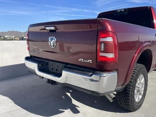 2022 RAM 2500 Laramie Crew Cab 4x4 6'4' Box