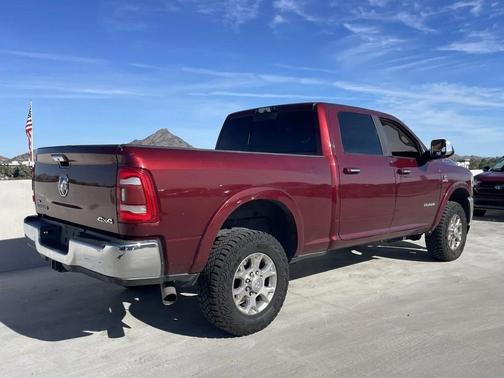 2022 RAM 2500 Laramie Crew Cab 4x4 6'4' Box