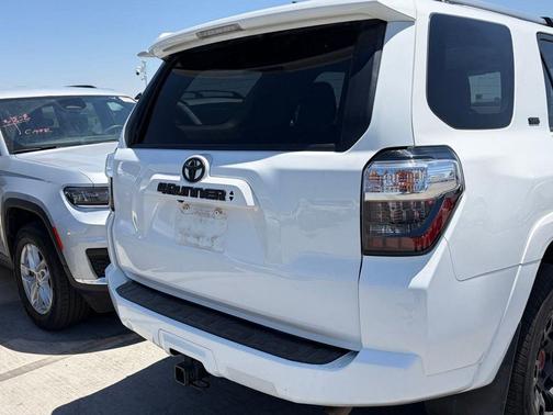 Ice Cap 2023 Toyota 4Runner SR5
