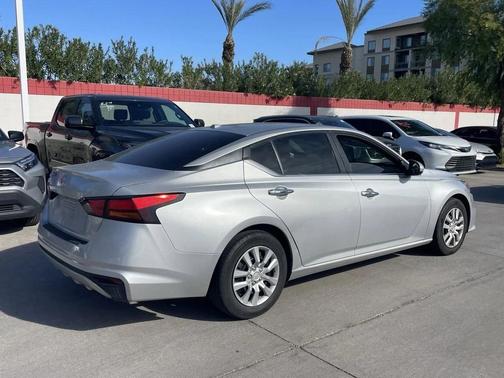 2020 Nissan Altima S FWD