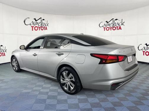 2020 Nissan Altima S FWD