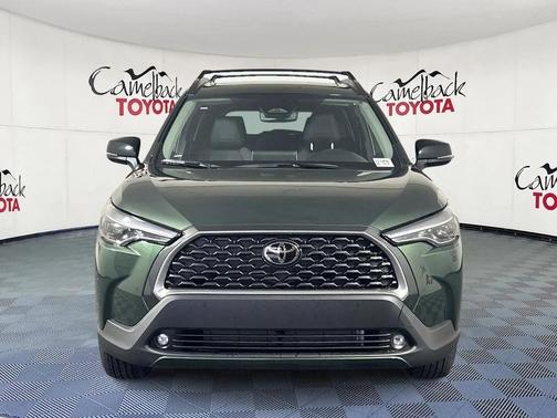 2025 Toyota Corolla Cross XLE