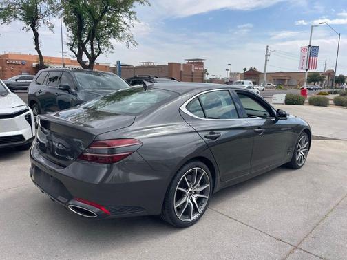 Makalu Gray 2025 Genesis G70 2.5T