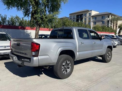 2019 Toyota Tacoma SR