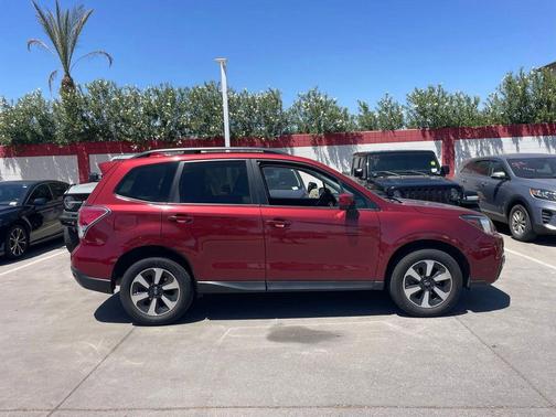 Venetian Red Pearl 2017 Subaru Forester 2.5i Premium
