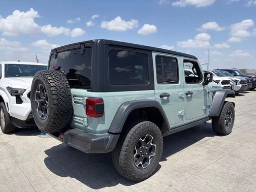 Earl Clearcoat 2023 Jeep Wrangler 4xe Rubicon