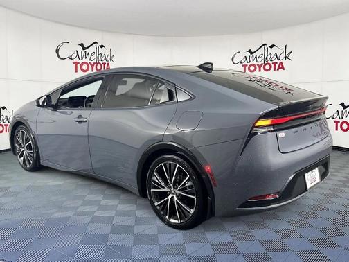 2024 Toyota Prius XLE