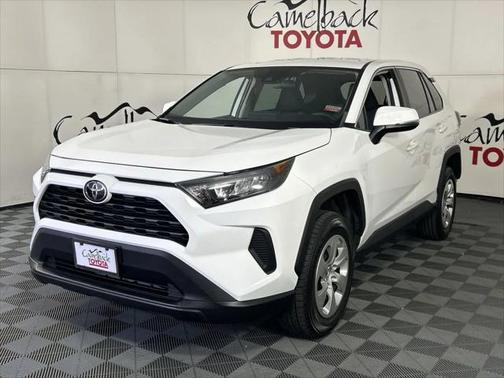 2022 Toyota RAV4 LE