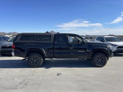 2023 Toyota Tacoma SR5