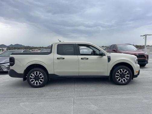 2024 Ford Maverick Lariat