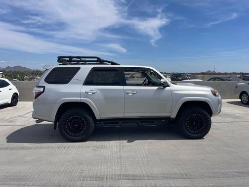 Classic Silver Metallic 2022 Toyota 4Runner TRD Off Road Premium