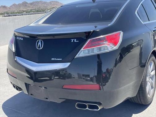 2011 Acura TL Technology