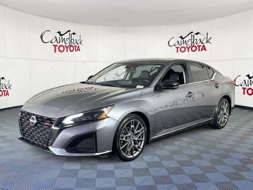 Gun Metallic 2023 Nissan Altima SR VC-Turbo FWD