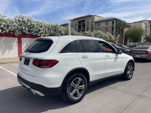 Polar White 2021 Mercedes-Benz GLC 300 Base