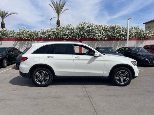 Polar White 2021 Mercedes-Benz GLC 300 Base