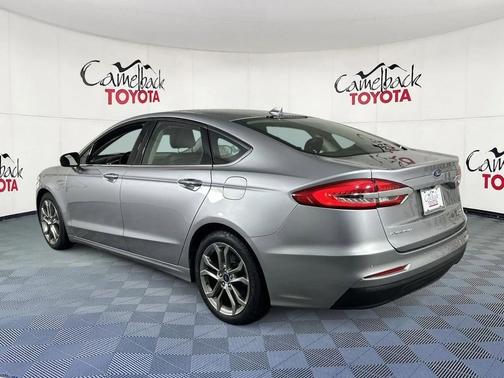 2020 Ford Fusion SEL