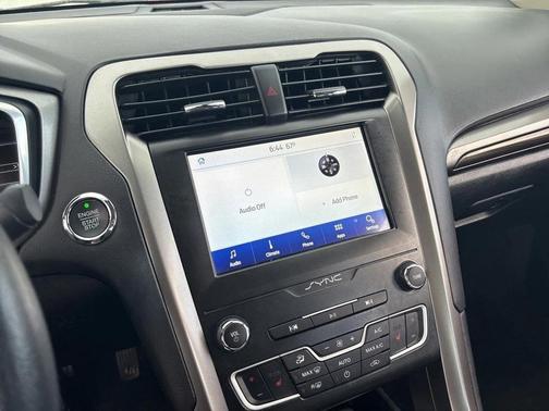 2020 Ford Fusion SEL