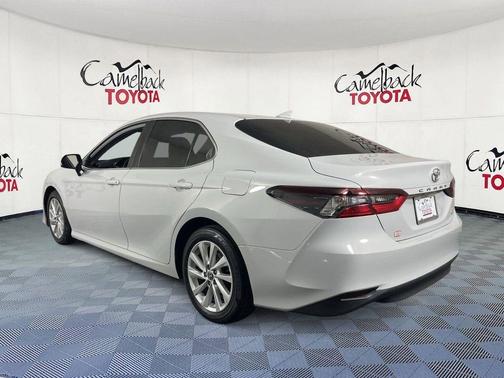 Ice Edge 2023 Toyota Camry LE
