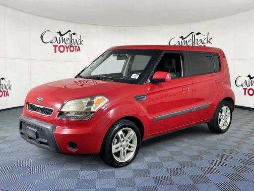 Molten 2010 Kia Soul +