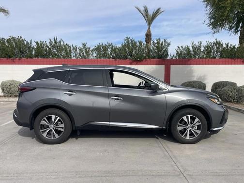 2022 Nissan Murano S FWD
