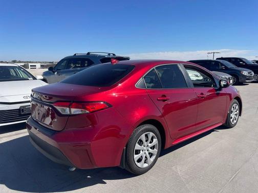 Ruby Flare Pearl 2025 Toyota Corolla LE