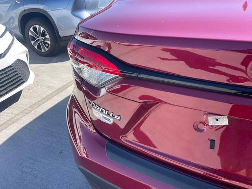 Ruby Flare Pearl 2025 Toyota Corolla LE