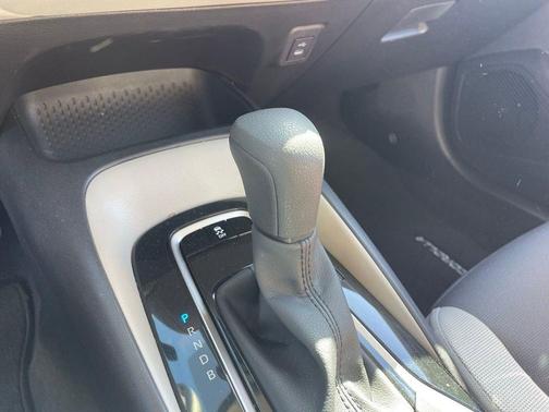 Ruby Flare Pearl 2025 Toyota Corolla LE