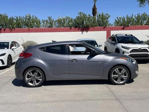 2016 Hyundai Veloster Base