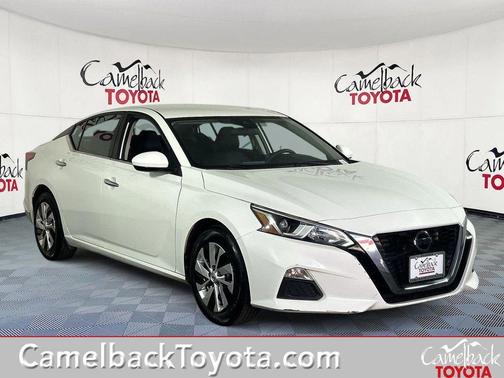 Glacier White 2021 Nissan Altima S FWD