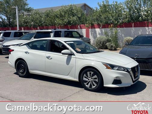 Glacier White 2021 Nissan Altima S FWD