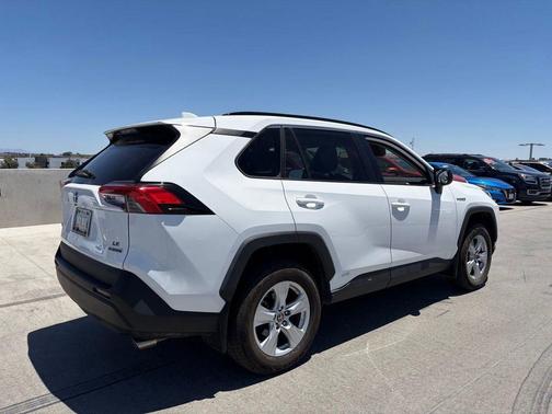 Super White 2021 Toyota RAV4 Hybrid LE